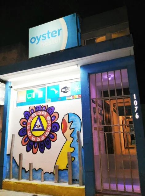 Oyster Hostel - Image 1