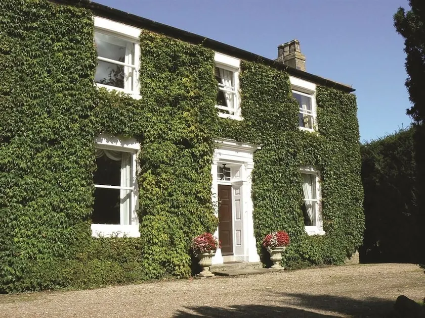 Croxton House Bed and Breakfast - Image 1