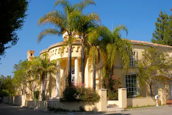 Stradella Court Mansion - Image 1