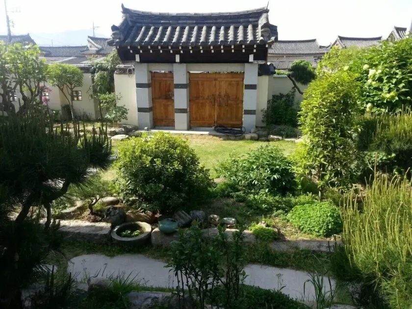 Guest House GODO - Image 1