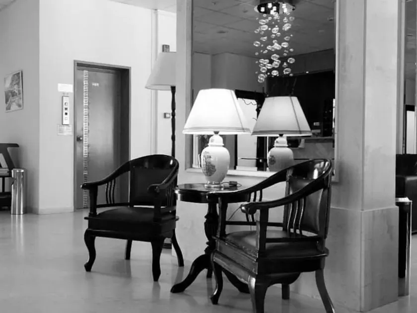 Hotel Pallas - Image 1