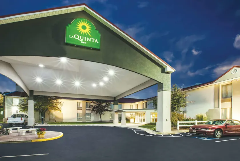 La Quinta Inn by Wyndham Waldorf - Image 1