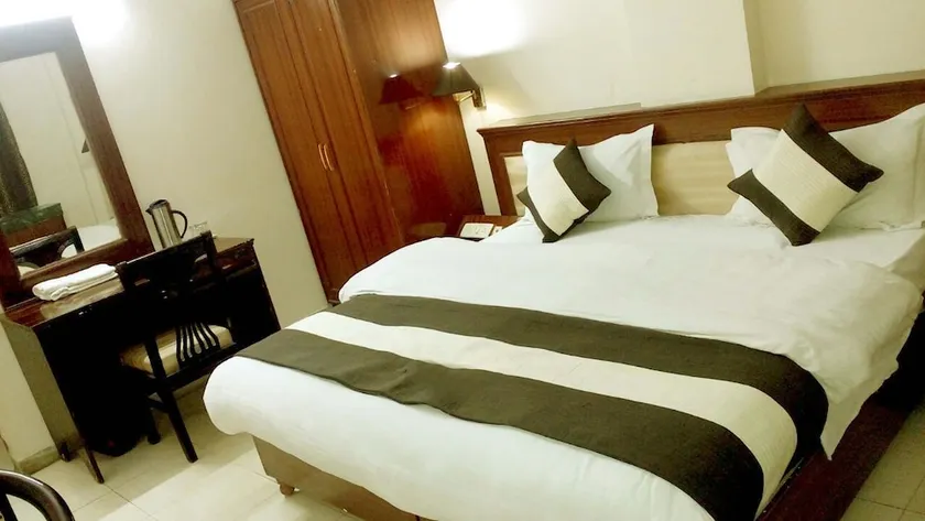 Hotel Nuova - Image 1