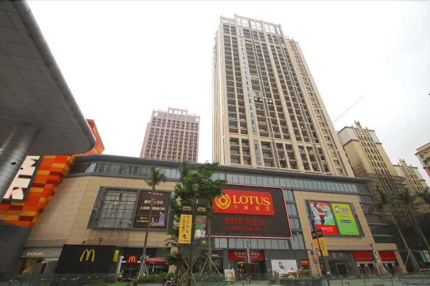 Enjoy Private Apartment Hotel Lucky City - Image 1