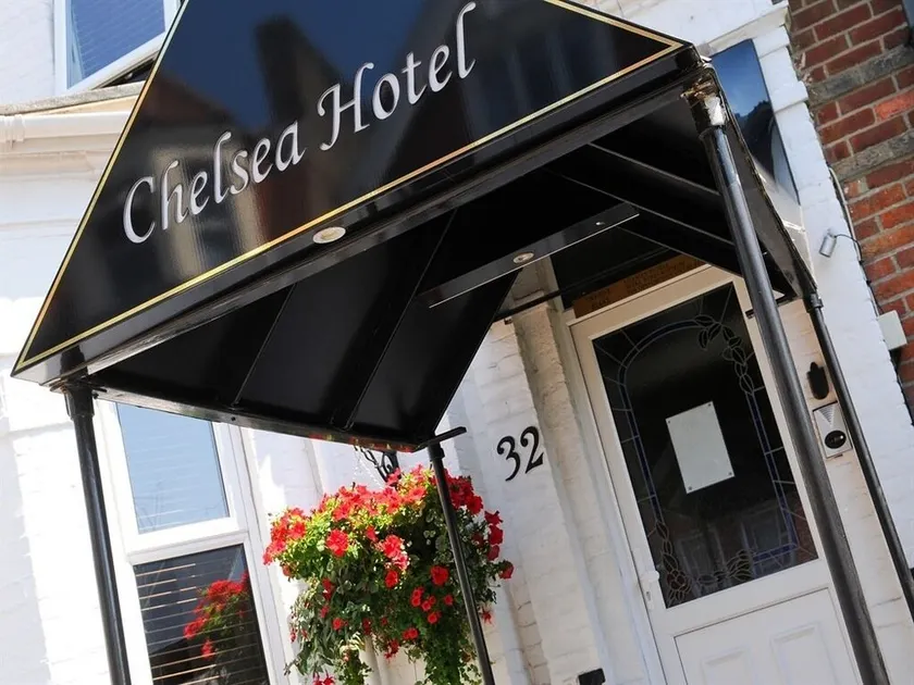 Chelsea Hotel - Image 1