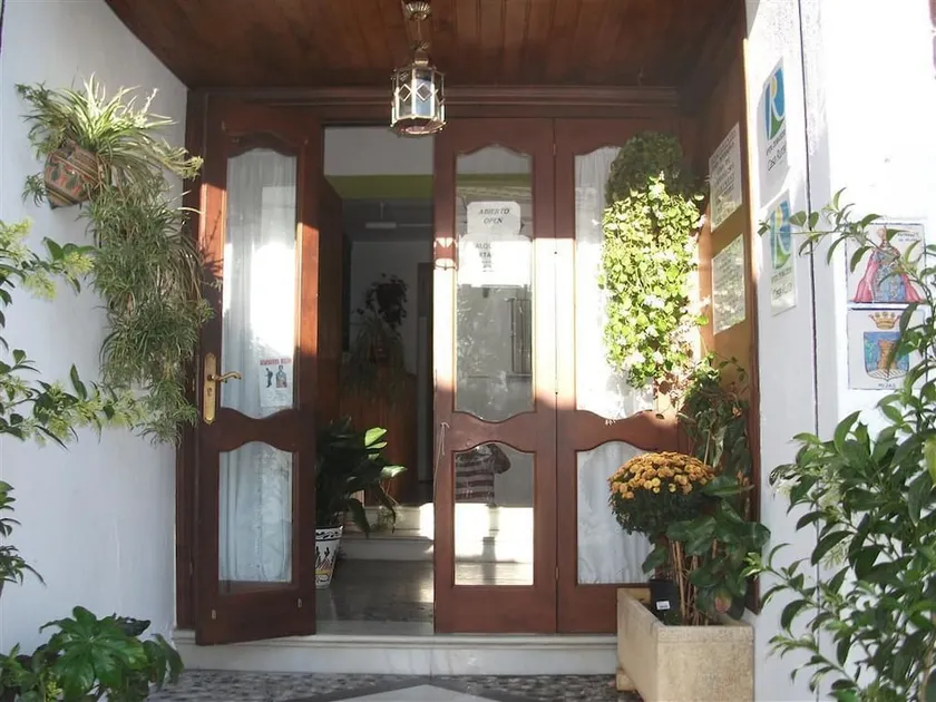 Alojamientos Casa Tejon - Image 1