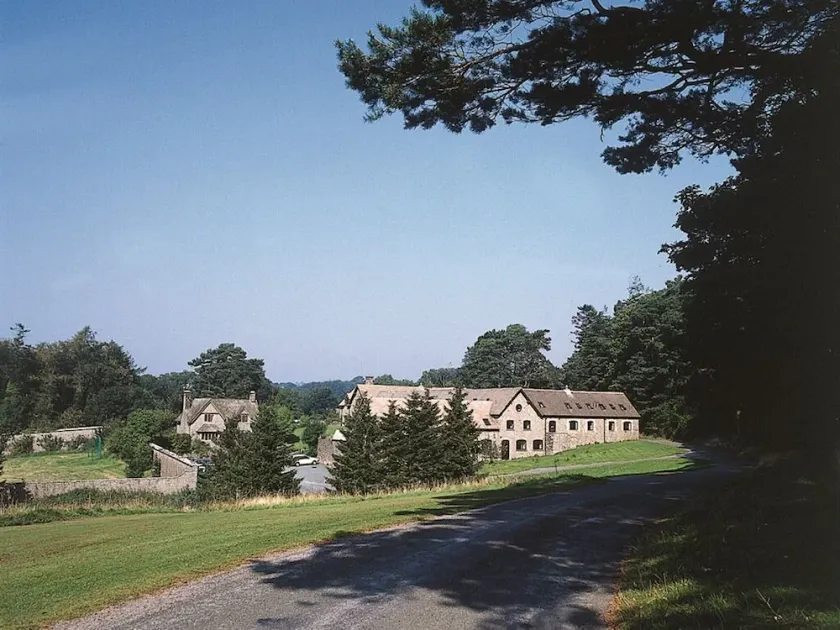 Manor Court Club - Image 1
