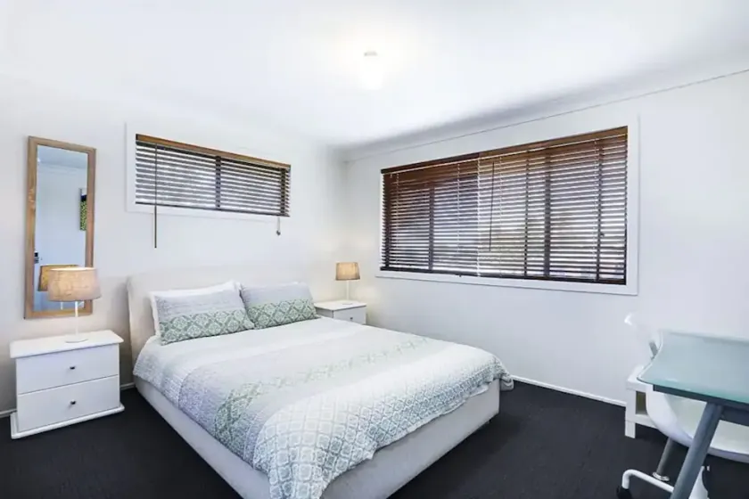 Private Room in Pleasant Ashmore - Image 1