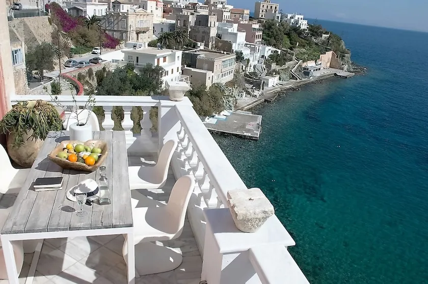 Villa Thalassographia Syros - Image 1