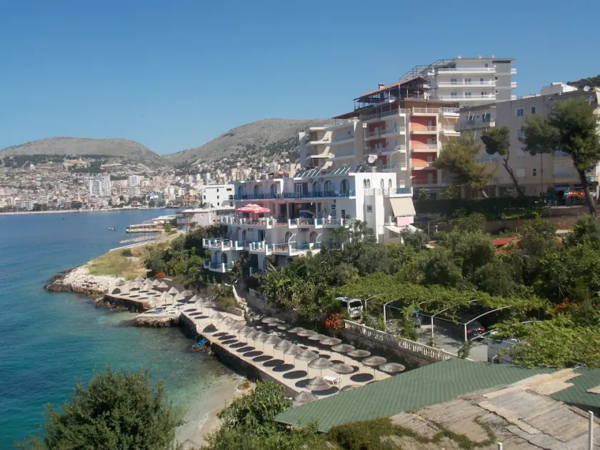 Hotel Maestral - Image 1