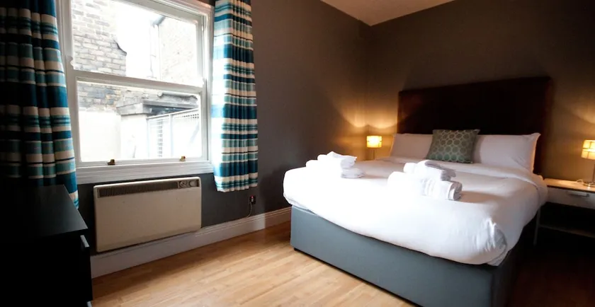 Ellis Quay Apartments - Image 1