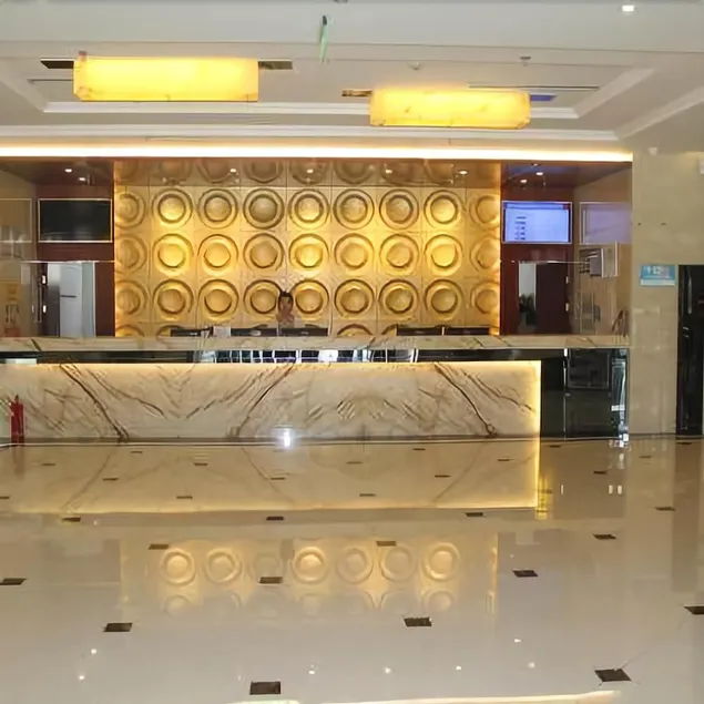 Zmax Hotel - Image 1