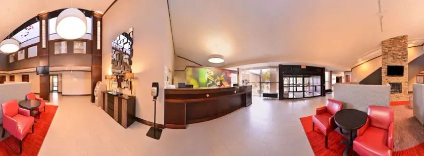 Radisson Hotel Madison - Image 1