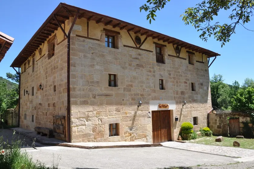 Casa Rural Los Dujos - Image 1