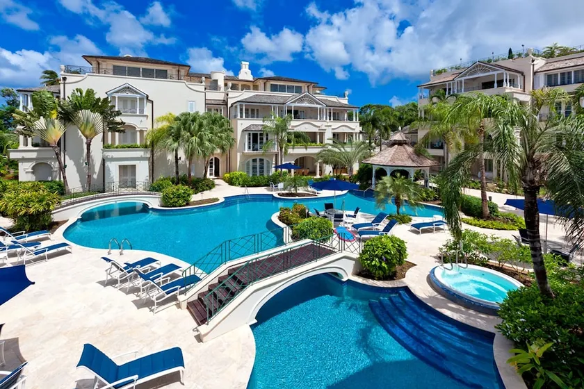 Schooner Bay 207 by Blue Sky Luxury - Image 1