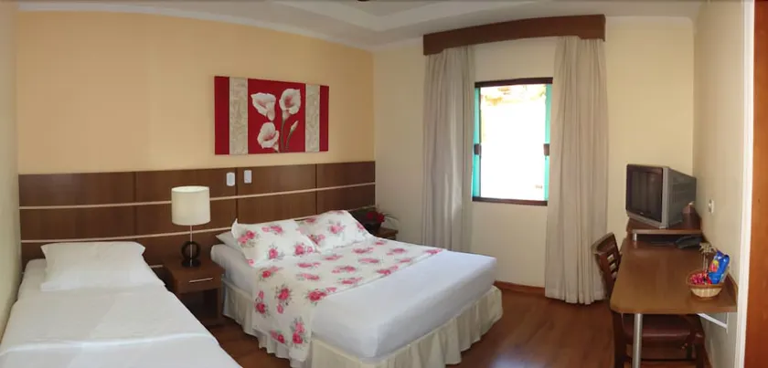 Lago Hotel Lambari - Image 1