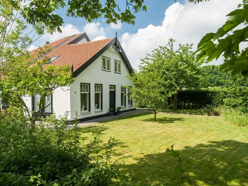 Attractive Countryside Holiday Home in Quiet, yet Central Location in Schoorl - Image 1