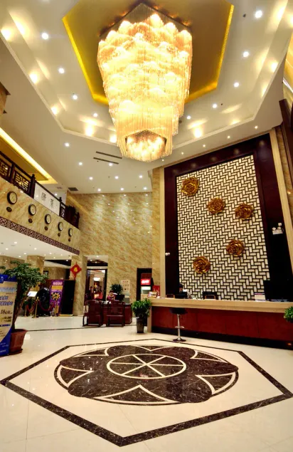 Dinis Hotel (Luoyang Kaiyuan) - Image 1
