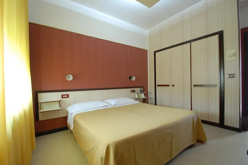 Atlantico Palace Hotel - Image 1
