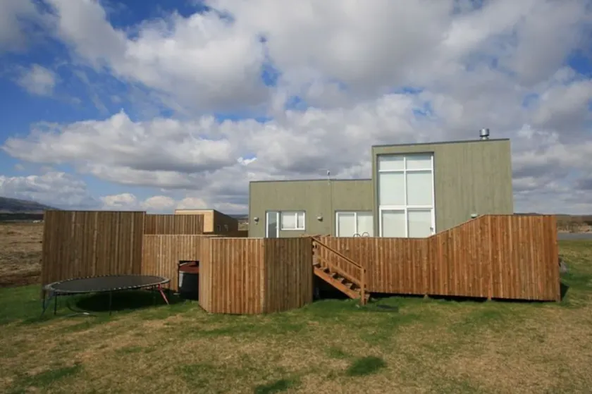 Golden Circle Luxury Villa - Image 1