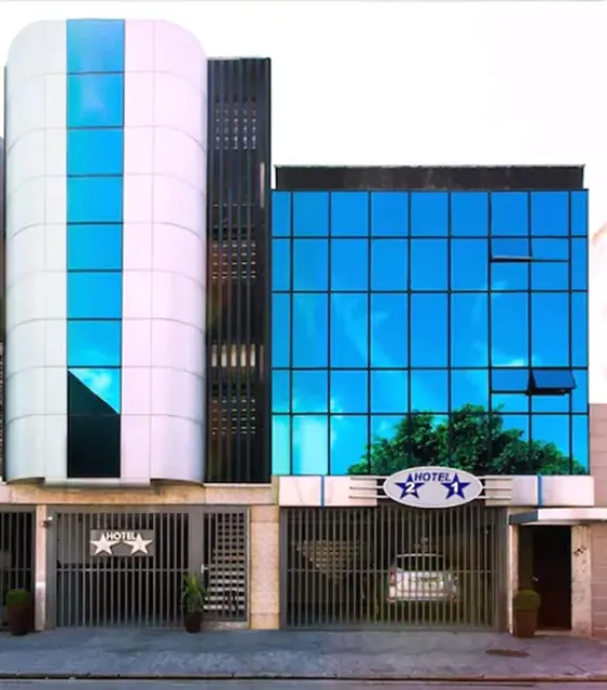 Hotel 21 - Image 1