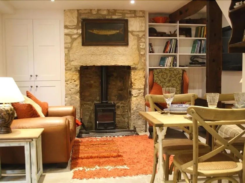 Mad Molly's Cottage - Image 1
