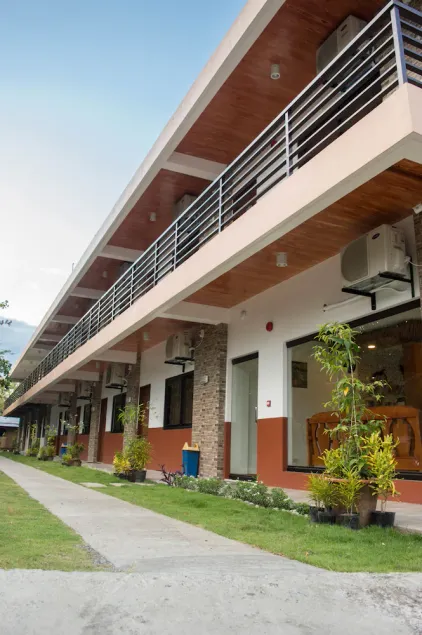 Dreamland Residences Hotel - Image 1