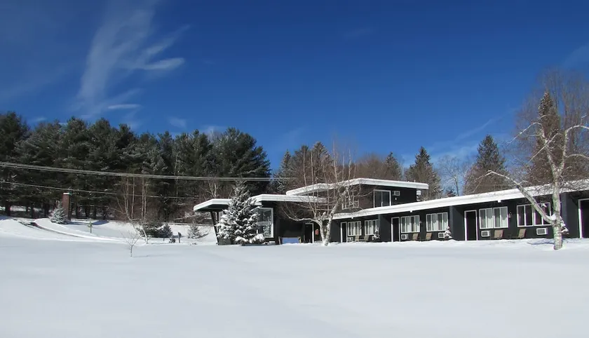 Silvanus Lodge - Image 1