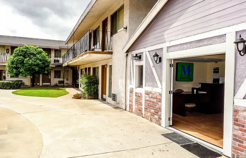M Motel - Image 1