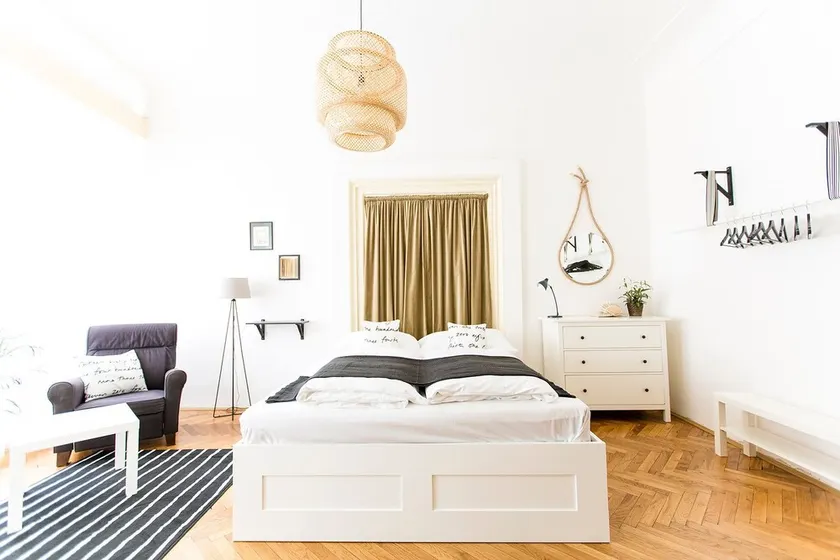 Friday Songs Apartments - Image 1