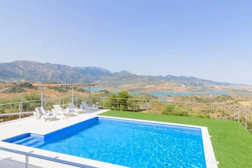 Villa With 3 Bedrooms in El Gastor, With Wonderful Lake View, Private Pool, Enclosed Garden - Image 1