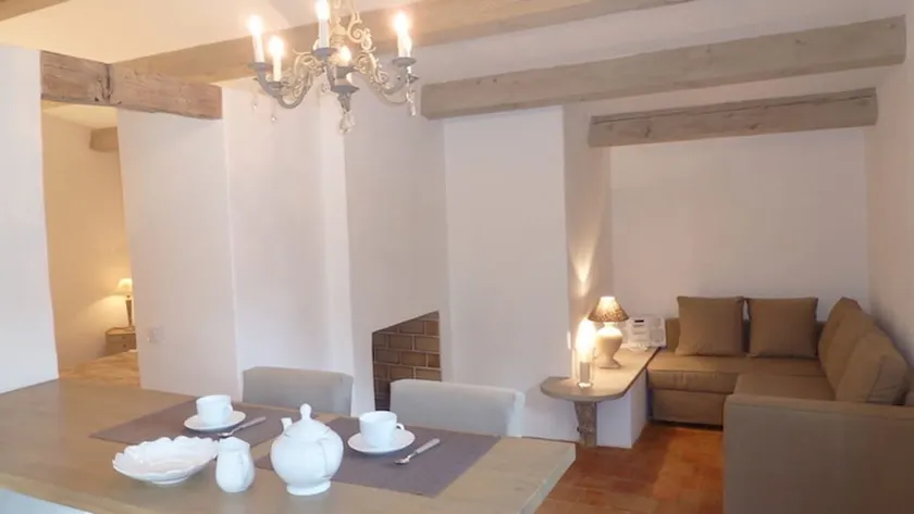 La Bastide de Manon - Image 1