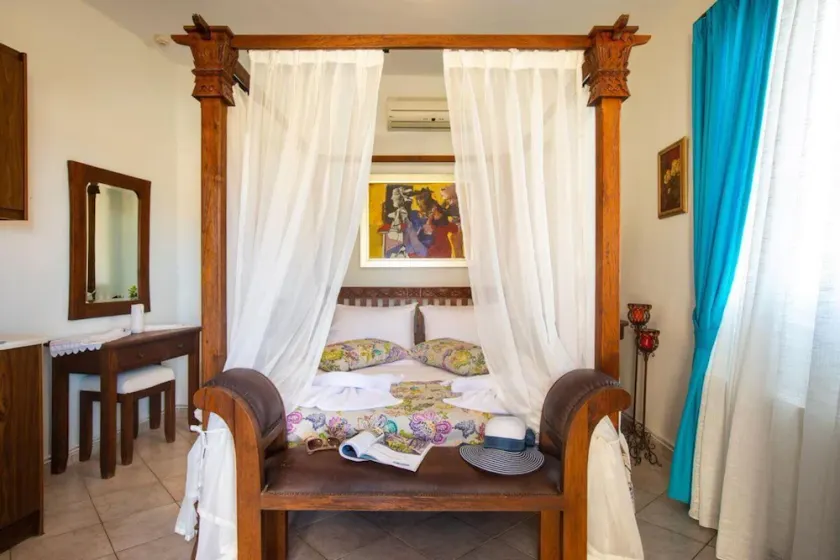 Inviting Arokaria Apartment in Panormo - Image 1