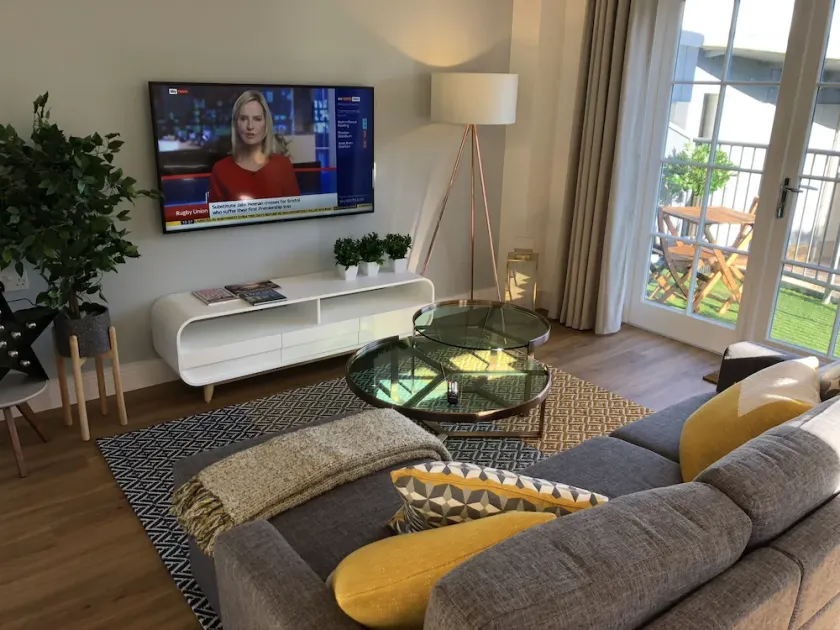 Parkside Penthouse - Image 1
