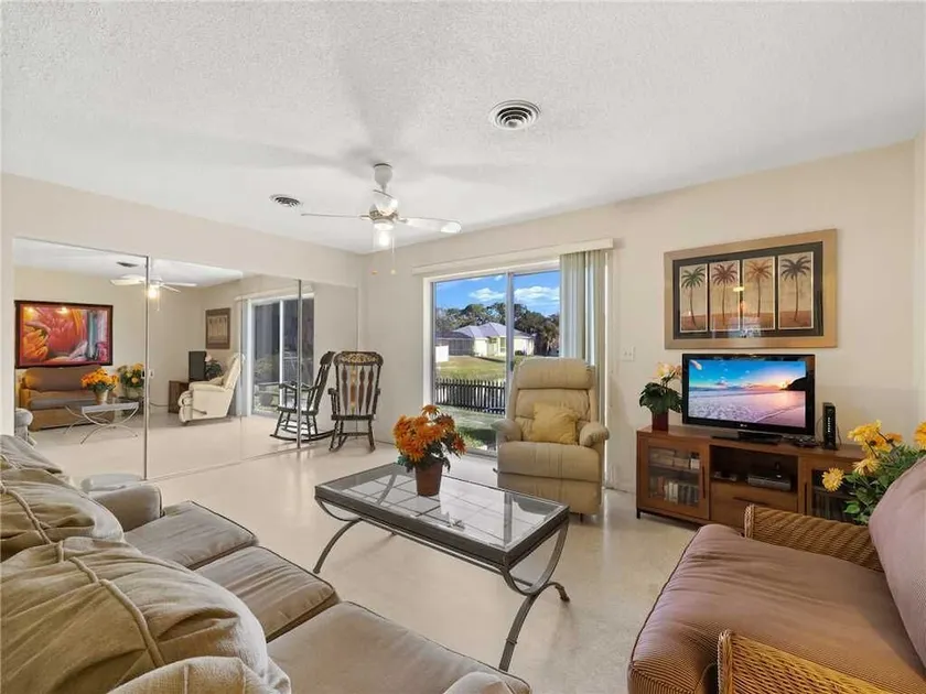 Venice Avalon Home - Three Bedroom Home - Image 1