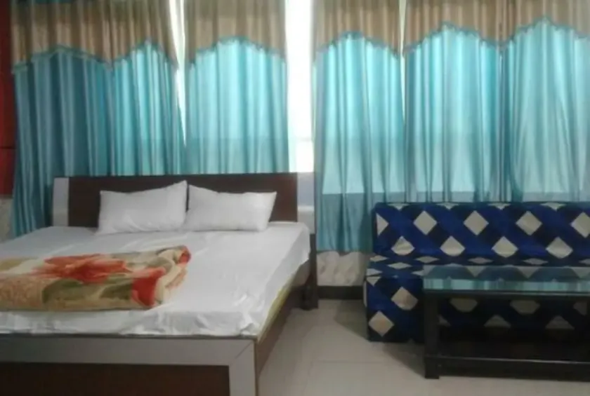 Hotel Jupiter - Image 1
