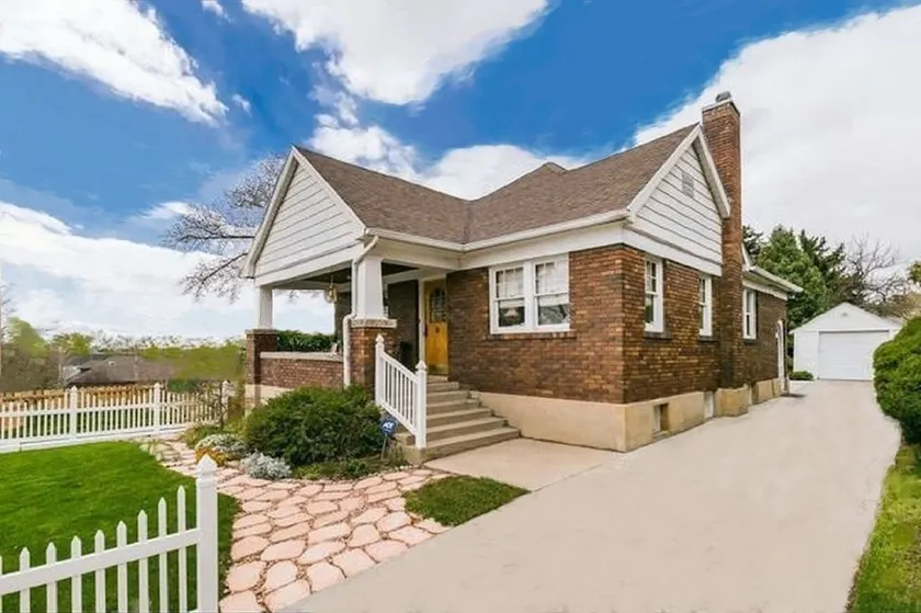 Updated 6-bedroom Home Near Downtown Salt Lake - Image 1