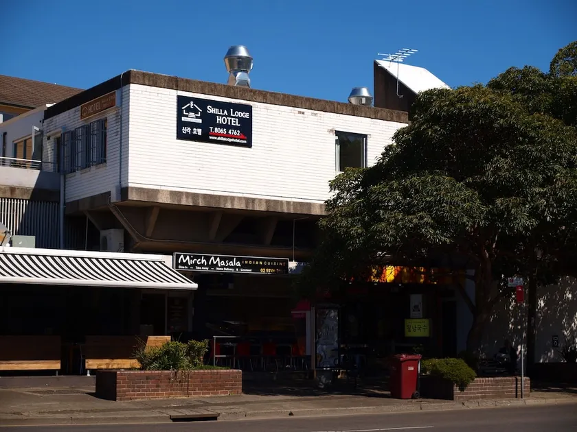 Shilla Lodge Hotel - Image 1