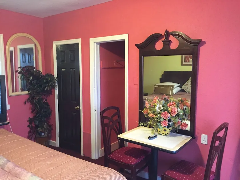 Destiny Inn Egg Harbor Township - Image 1