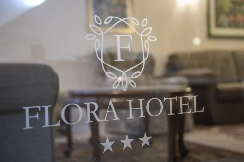 Flora Hotel - Image 1