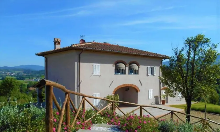 Private villa near Florence - Image 1