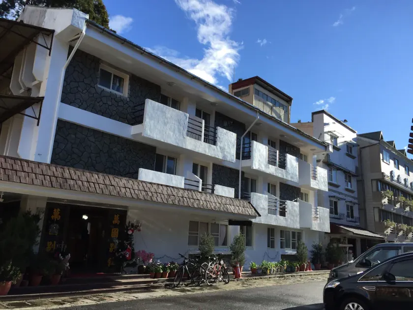 Wankou Hotel - Image 1