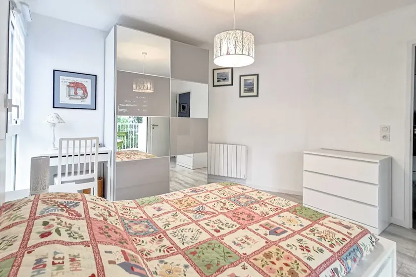 Charming apartment quiet hotel service - Image 1