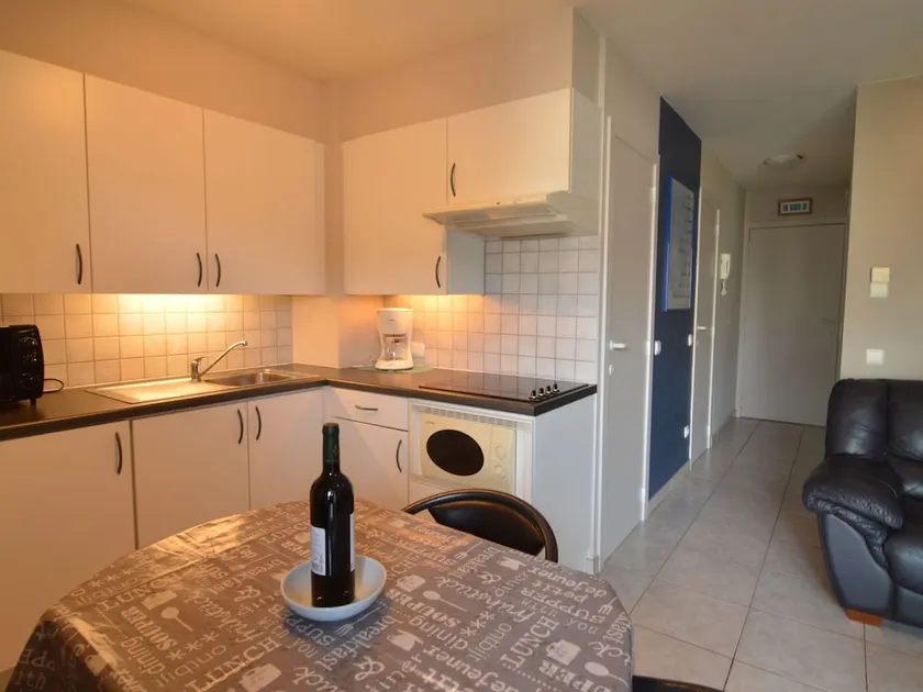 Wohnung mit Garten und beheiztem Pool - Image 1