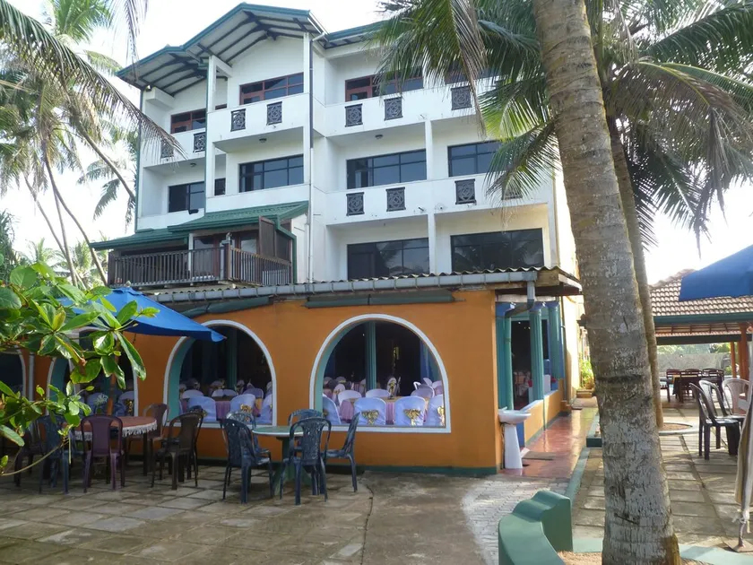 Southern Star Hotel - Image 1