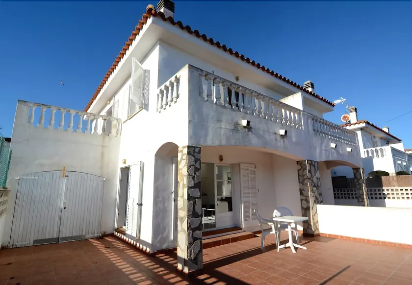 Casa La Flor - Image 1