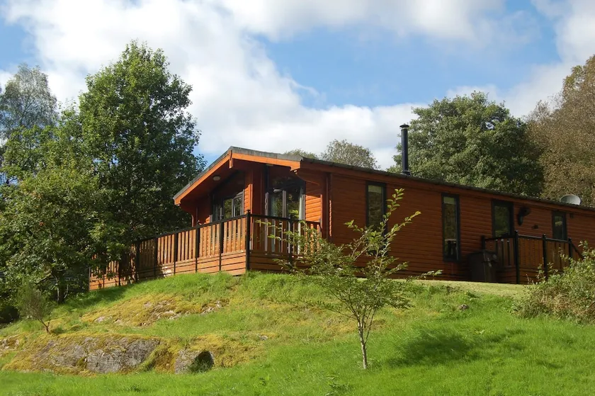 Killin Log Cabins - Image 1
