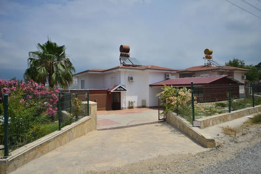 Alanya Mahmutlar Villa - Image 1