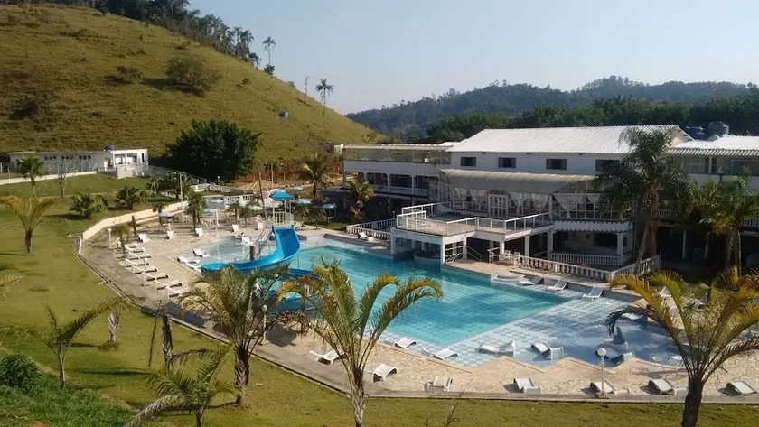 Vale Do Encantado Park Hotel - Image 1