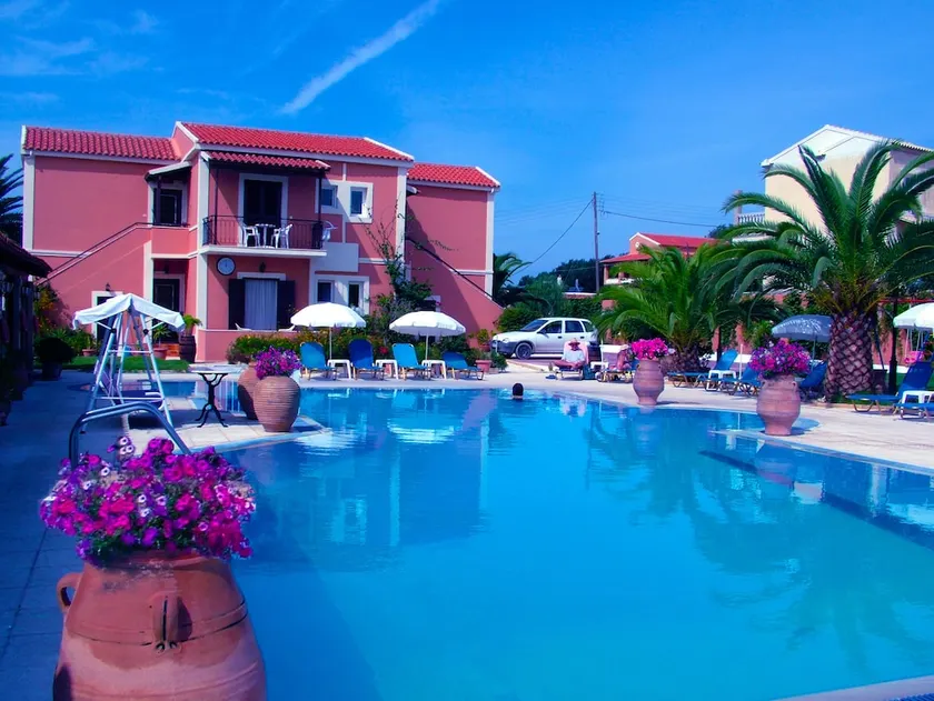 Voula Apartments - Image 1